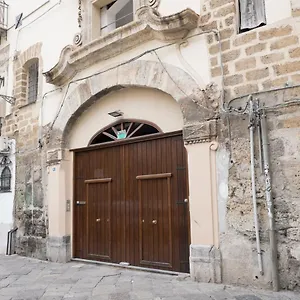 Charming House In The Historic Center Of Apartment Palermo